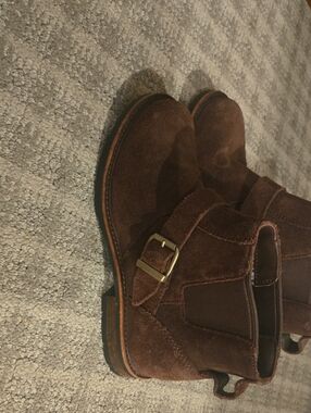 Women's Brown Suede Chelsea Boots with Buckle-L.L.BEAN-SIZE 6.5
